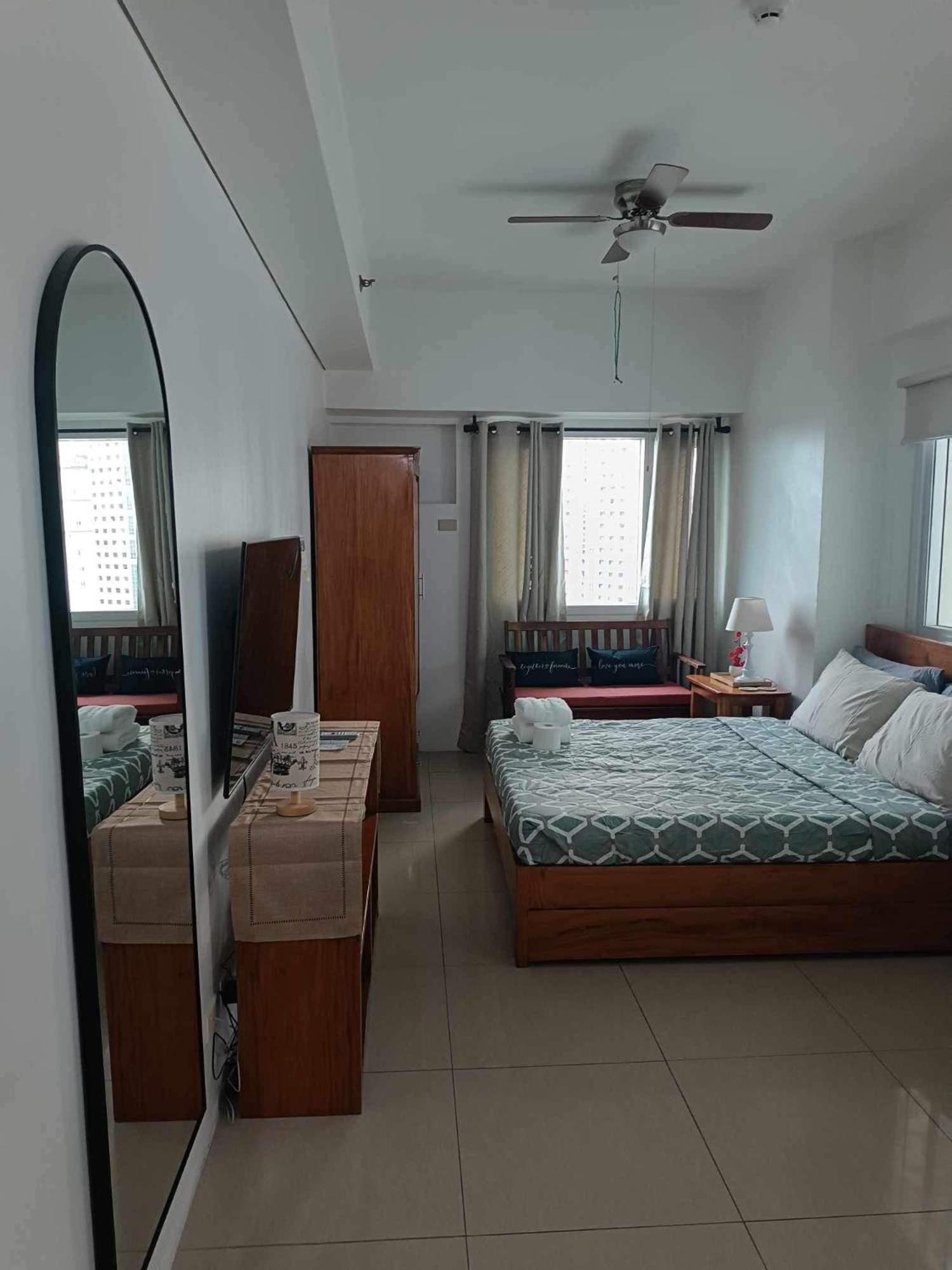Avery Condo Suite At The Beacon Makati Makati City Екстер'єр фото