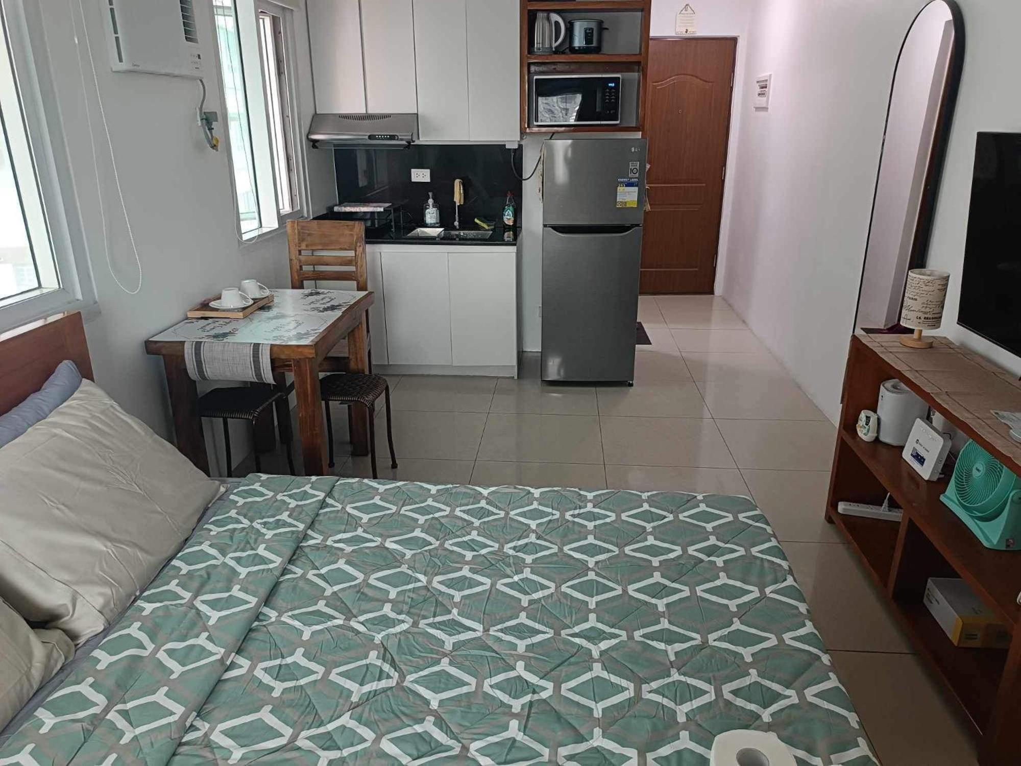 Avery Condo Suite At The Beacon Makati Makati City Екстер'єр фото